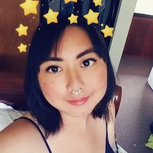 Womens/Juniors clothing, lingerie and accessories